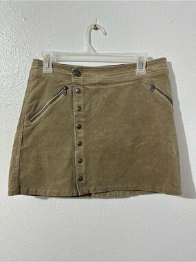 Kuhl Beige Courdory Mini  Skirt Size 6 Women's 32”Waist Snap front & Pockets